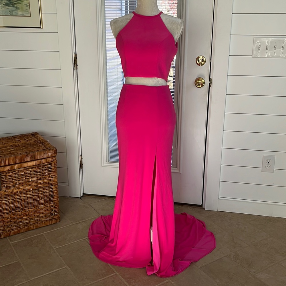 Sherri Hill prom dress. Size 2 Fuchsia pink